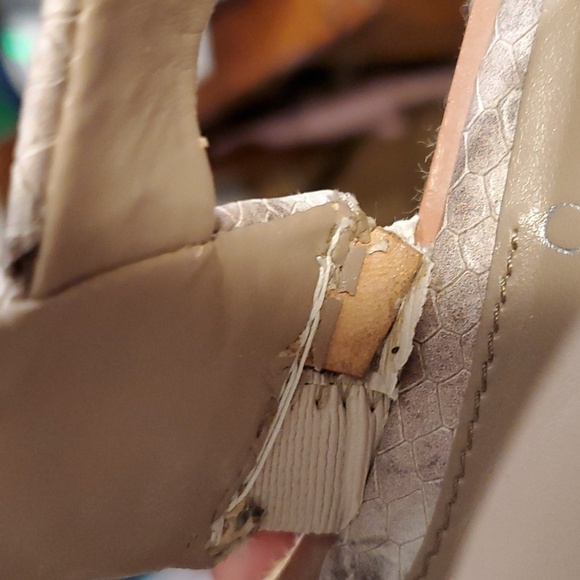 Vince Camuto Marsa Snakeskin Platform Espadrille Sandals - Picture 11 of 13